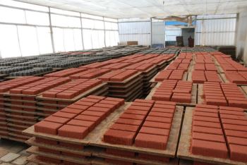 青島透水磚怎么清洗